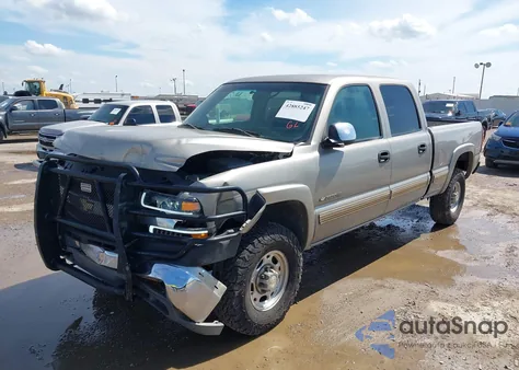 2002 Chevrolet Silverado 2500Hd Ls from USA, damaged, VIN 1GCHK23U32F164642